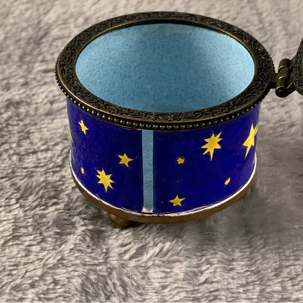 KELVIN CHEN Enamel Hinged Angel Round‎ STAMP DISPENSER 2002 Trinket Box No. 263 - Picture 5 of 12